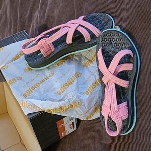 Northside Girls Sandals. Size 2
